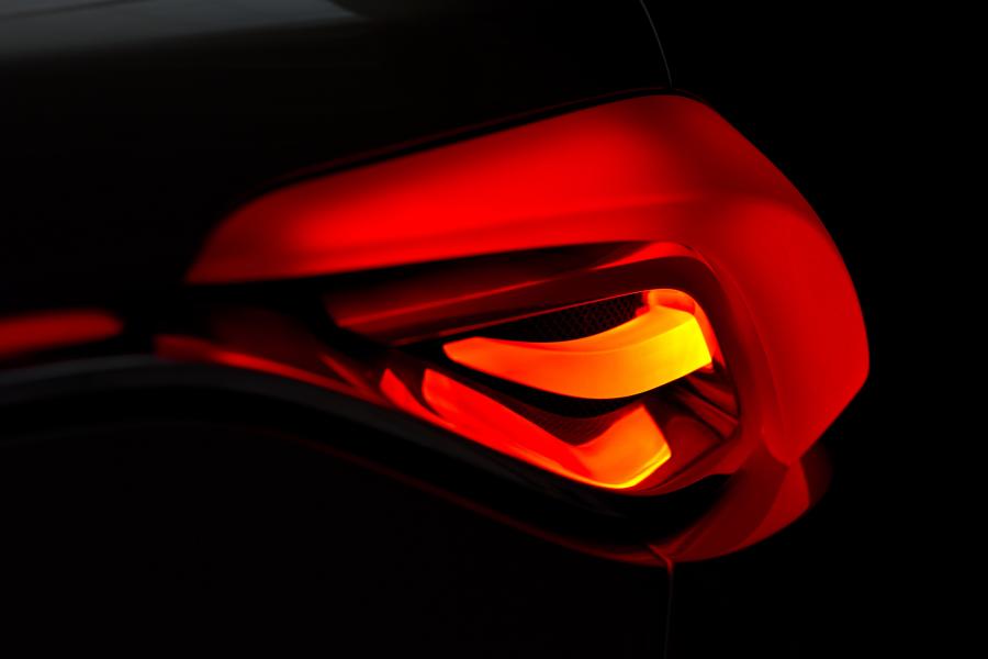  Volvo Concept Universe 2011 года  (фото 13 из 29)